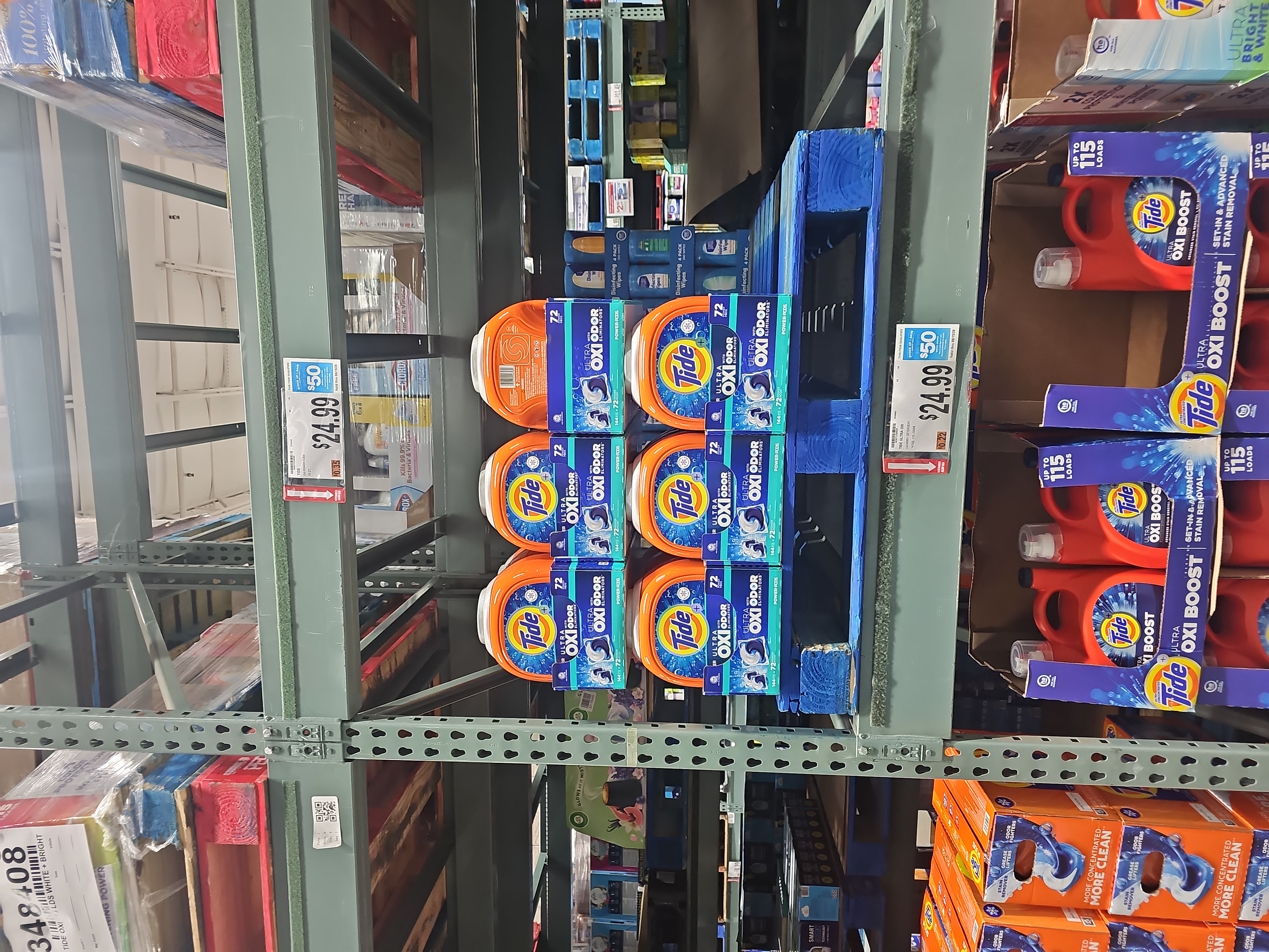 Tide Oxi Boost Liquid Laundry Detergent