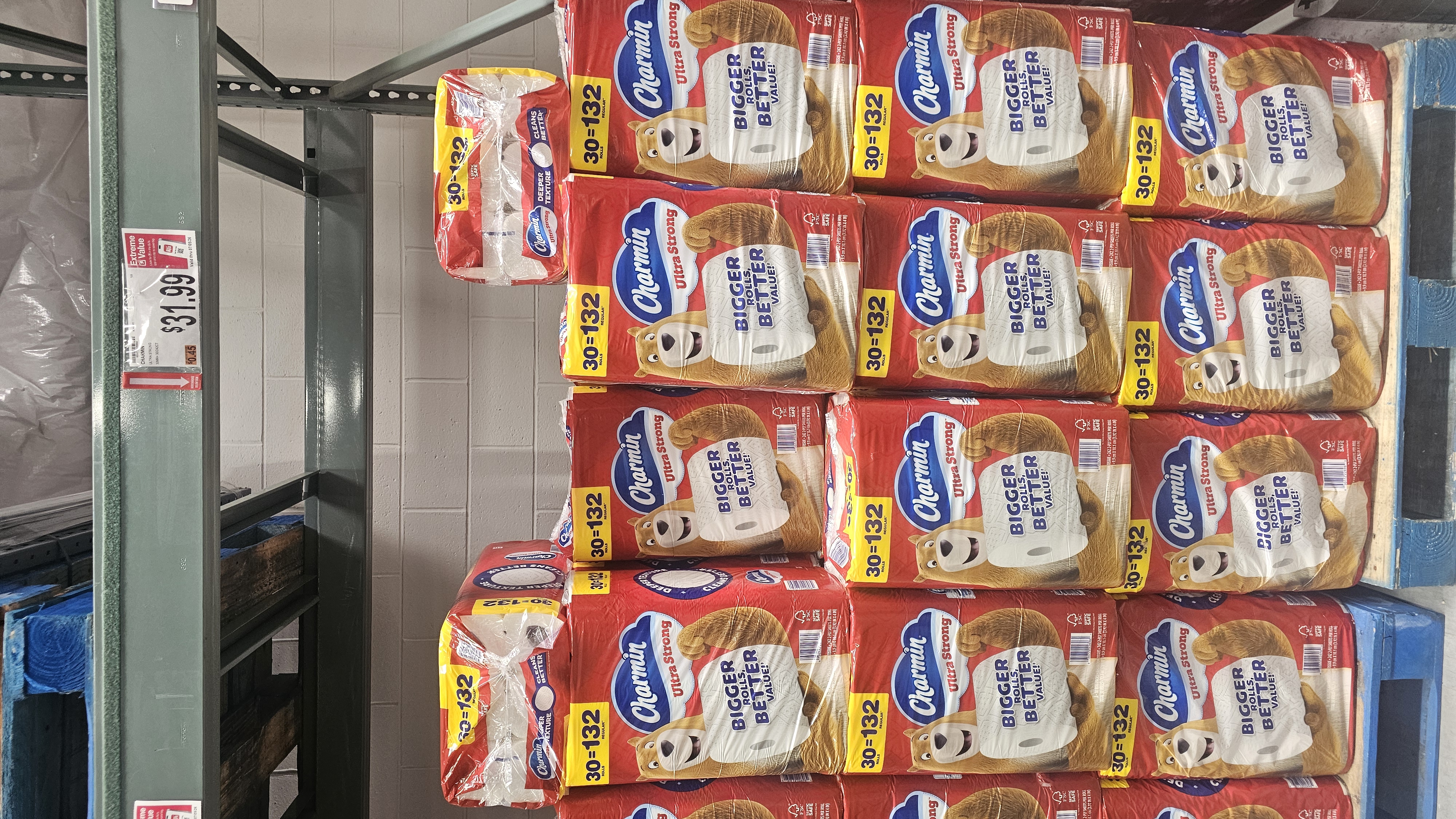 Charmin Ultra Strong — 32 rolls · 7392 sheets